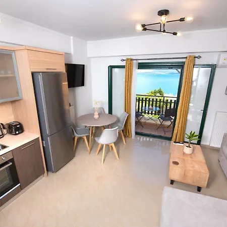 Amelia Willa Nikiana