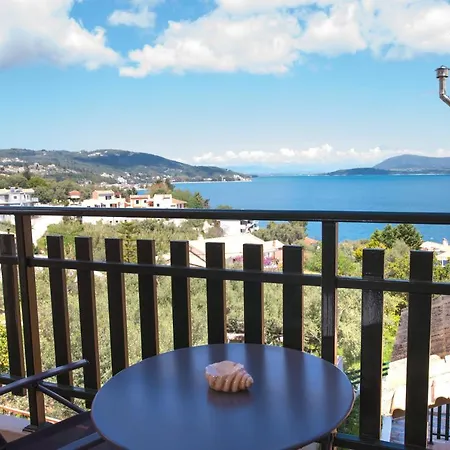 וילה Amelia ניקיאנה